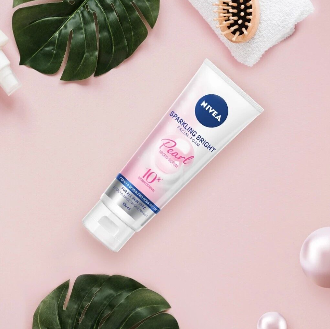 Nivea Sparkling Bright Facial Foam